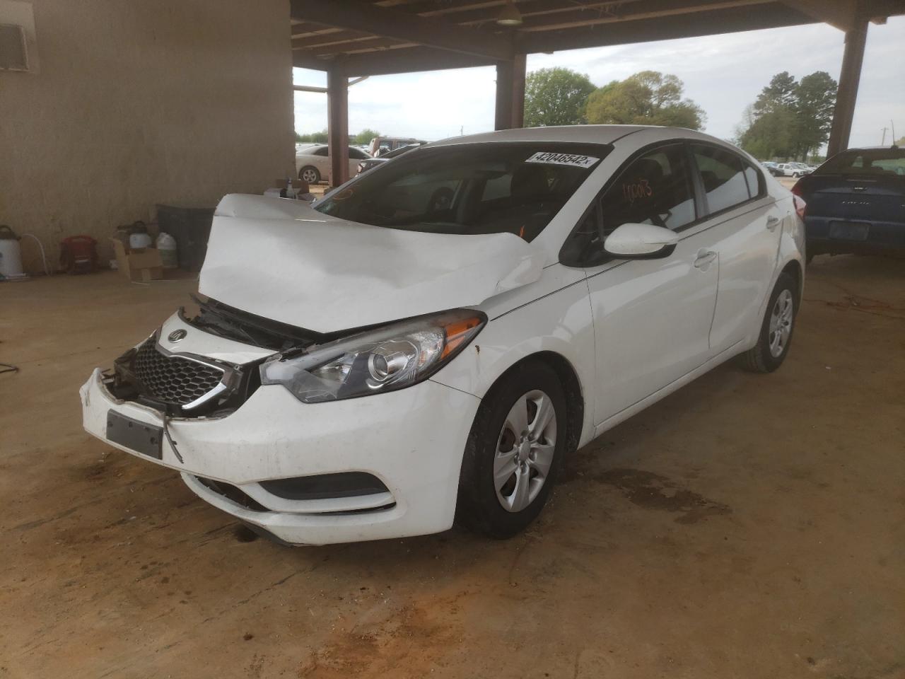 Photo 2 from auction – 2016 KIA FORTE LX with VIN KNAFK4A68G5469278