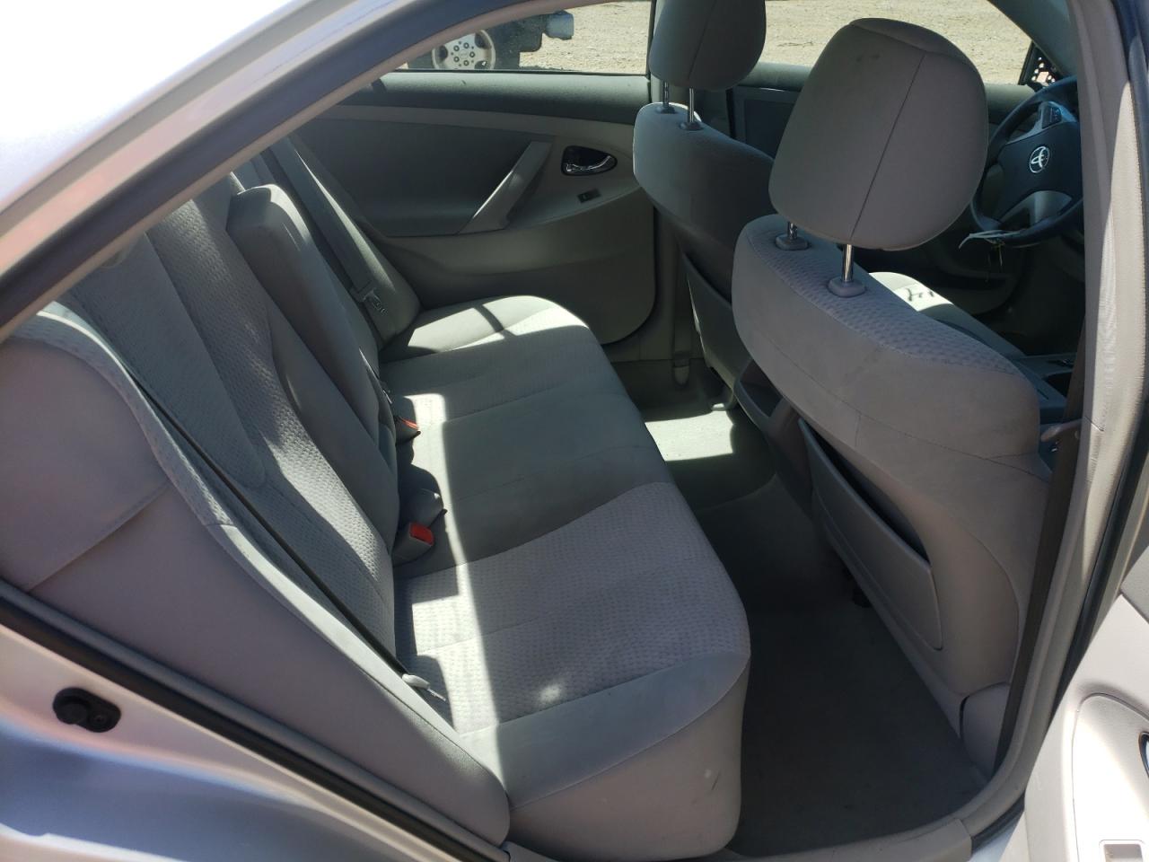 Photo 6 from auction – 2011 TOYOTA CAMRY BASE with VIN 4T1BF3EK2BU711287