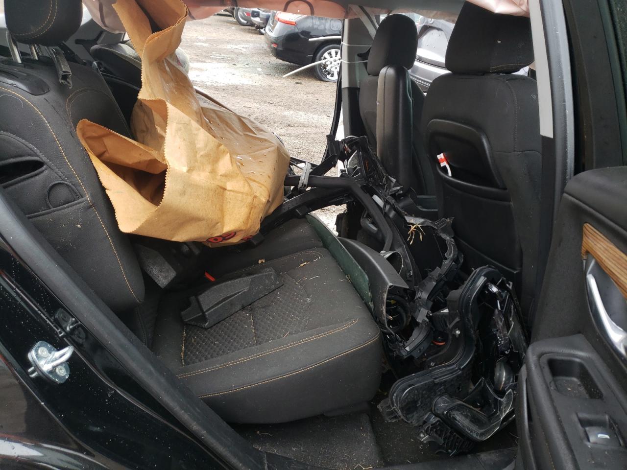 Photo 6 from auction – 2018 GMC TERRAIN SL with VIN 3GKALMEX2JL113479