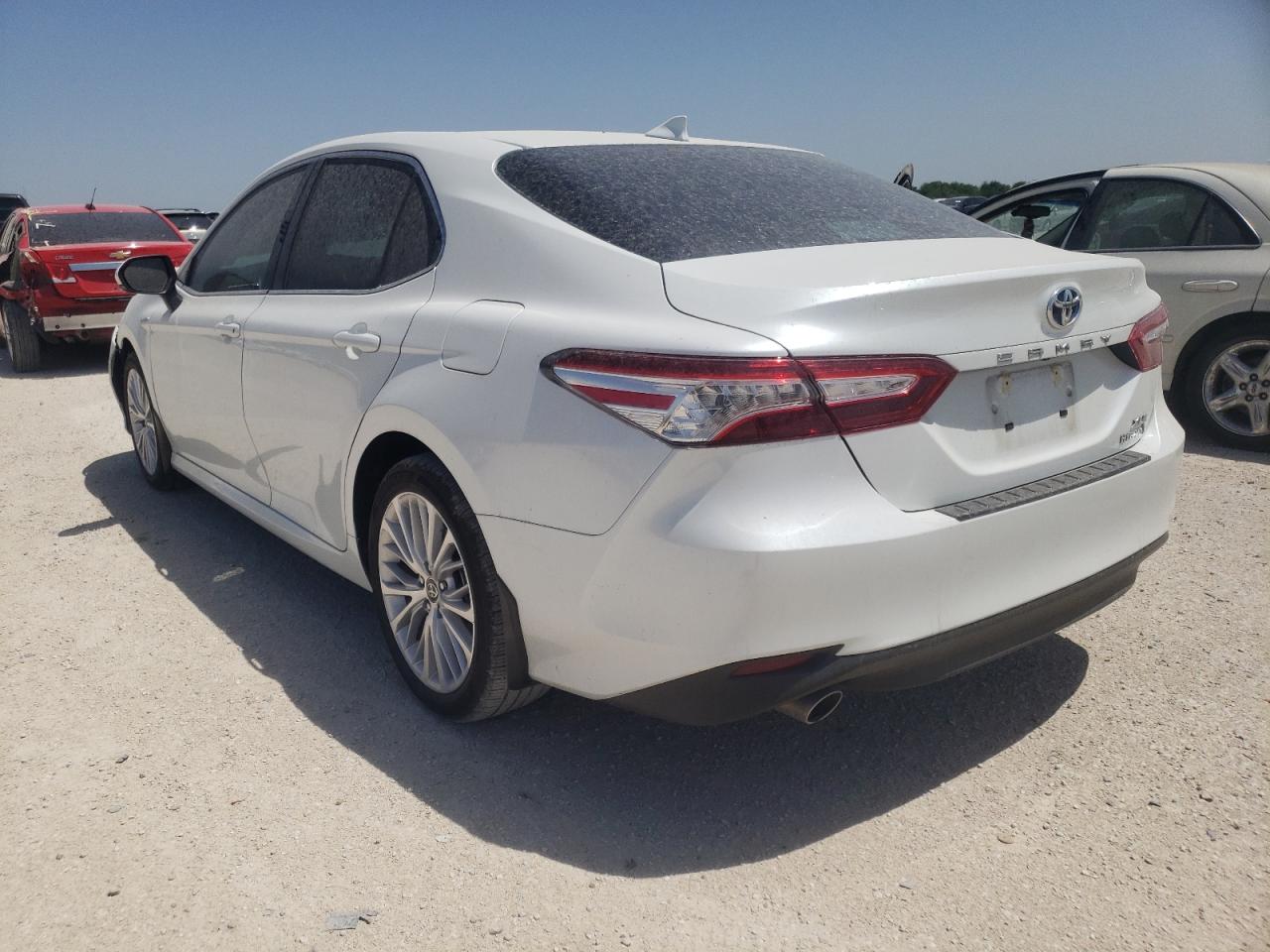 Photo 3 from auction – 2020 TOYOTA CAMRY XLE with VIN 4T1F31AK9LU545291