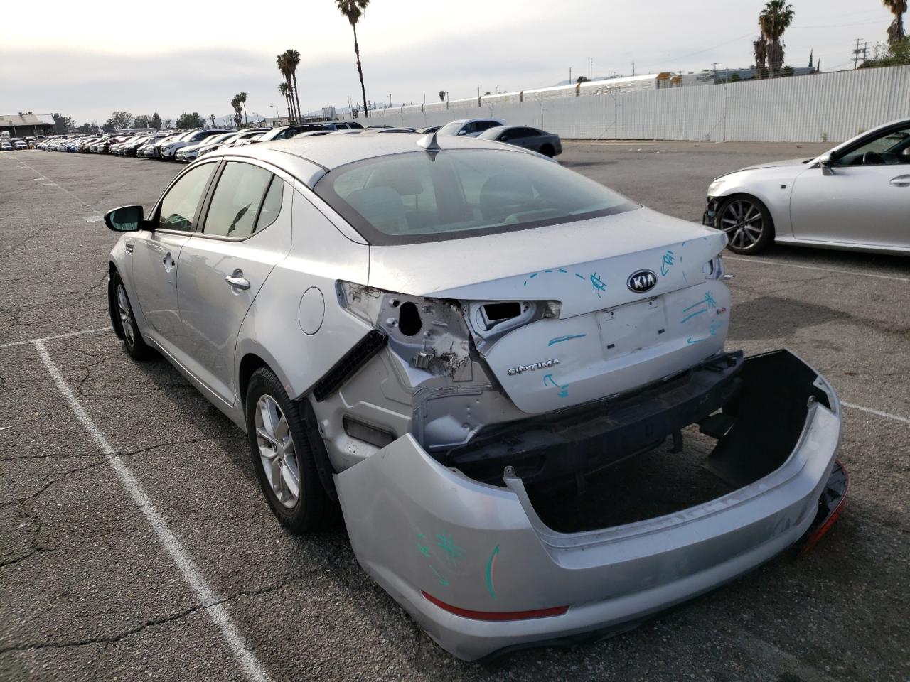Photo 3 from auction – 2013 KIA OPTIMA LX with VIN KNAGM4A71D5440904