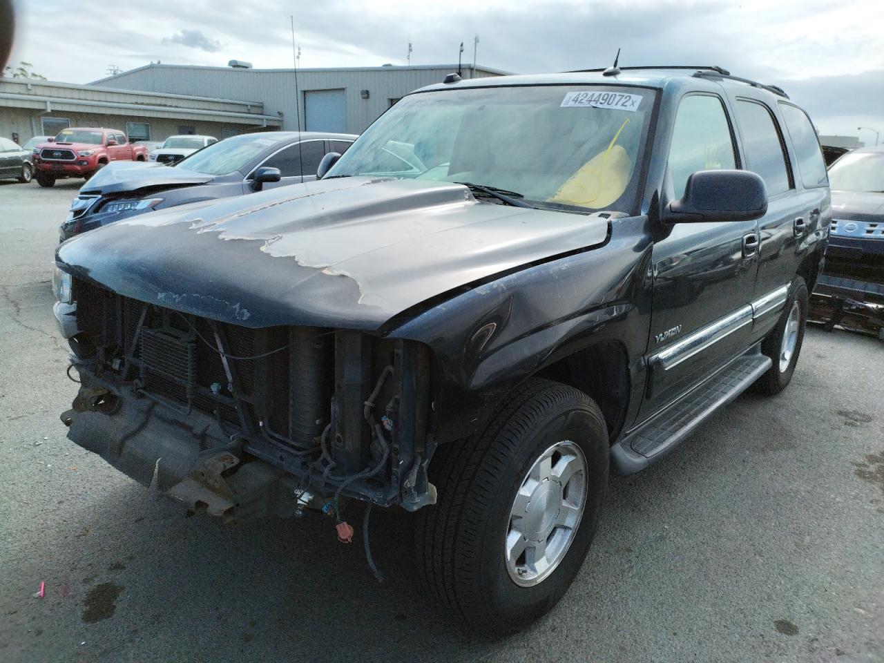 Photo 2 from auction – 2005 GMC YUKON with VIN 1GKEC13T95R247310