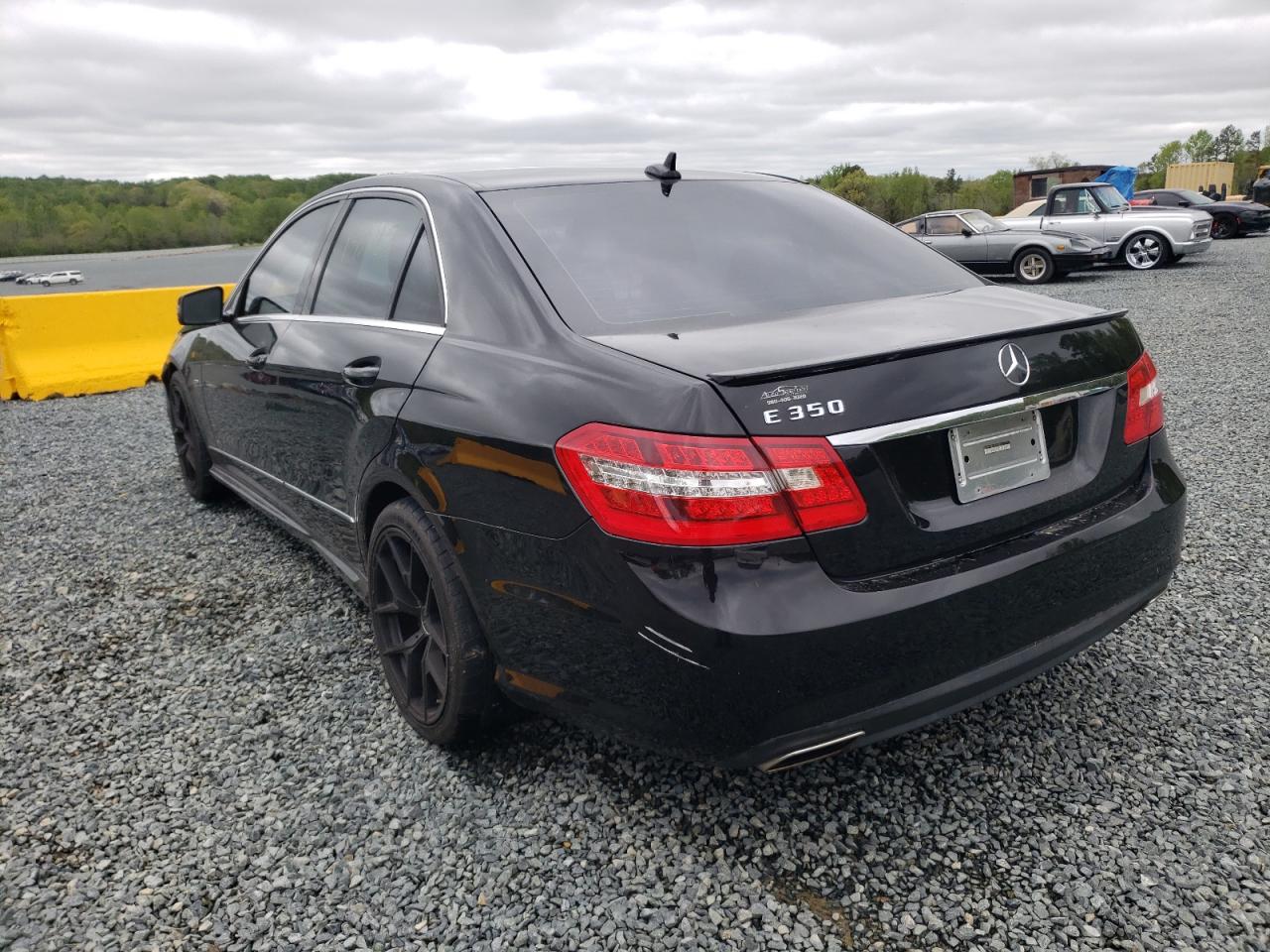 Photo 3 from auction – 2012 MERCEDES-BENZ E 350 with VIN WDDHF5KB2CA650921