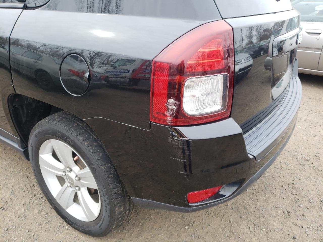 Photo 9 from auction – 2017 JEEP COMPASS SP with VIN 1C4NJCBA5HD147591