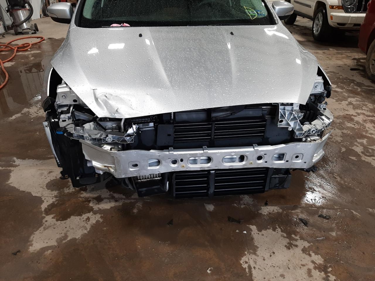 Photo 9 from auction – 2017 FORD FOCUS SE with VIN 1FADP3FEXHL302722