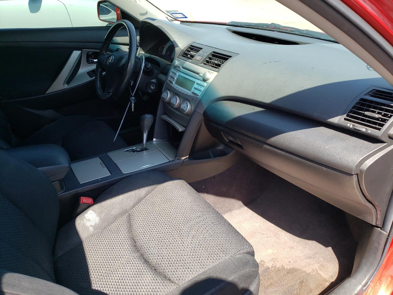 Photo 5 from auction – 2011 TOYOTA CAMRY BASE with VIN 4T1BF3EK5BU166055