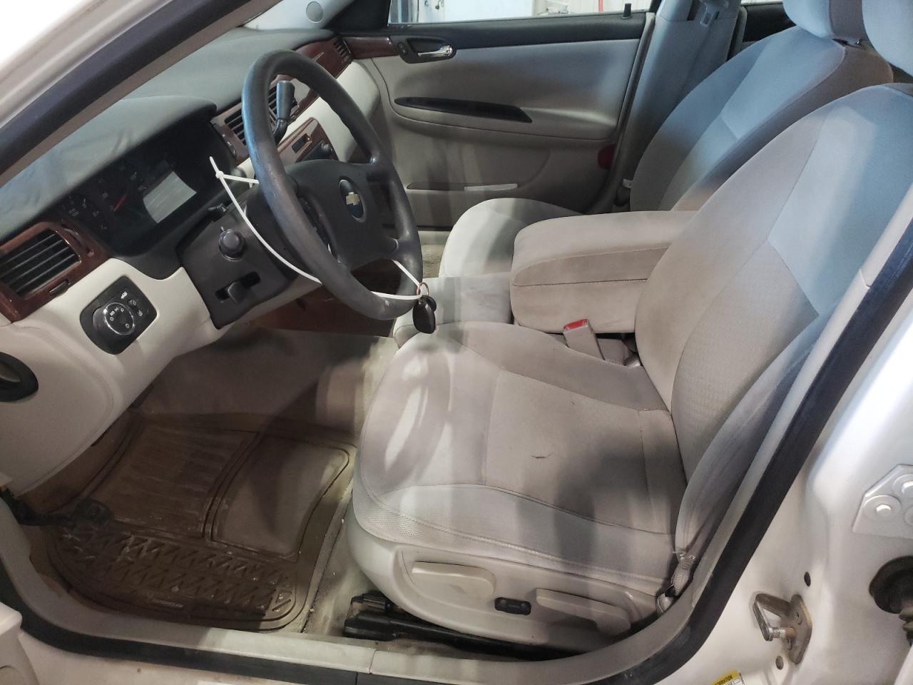 Photo 5 from auction – 2009 CHEVROLET IMPALA LS with VIN 2G1WB57K091121033