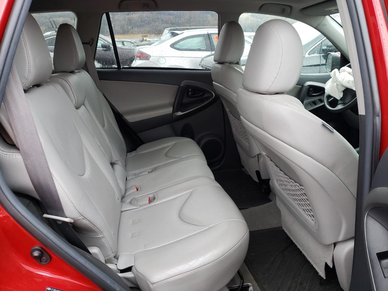 Photo 6 from auction – 2012 TOYOTA RAV4 LIMIT with VIN 2T3DF4DV2CW237795