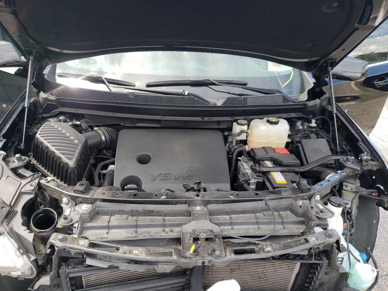 Photo 7 from auction – 2019 CHEVROLET TRAVERSE L with VIN 1GNERFKW3KJ308137