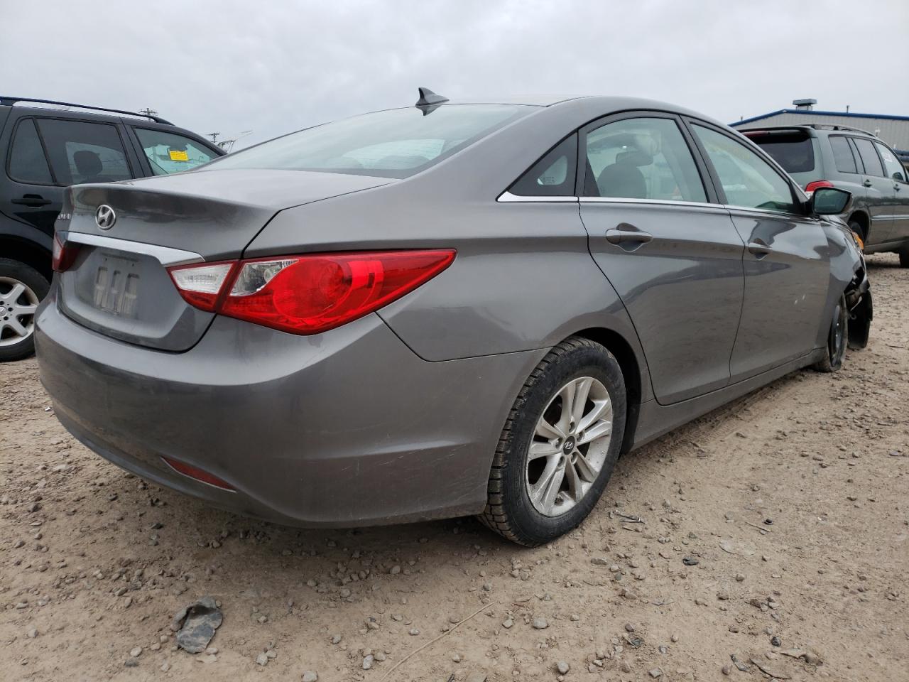 Photo 4 from auction – 2013 HYUNDAI SONATA GLS with VIN 5NPEB4ACXDH797060