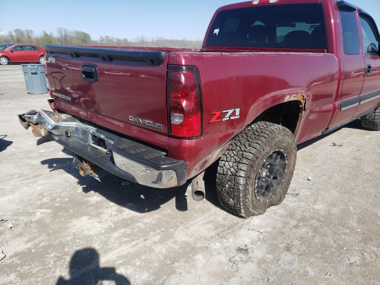 Photo 9 from auction – 2004 CHEVROLET SILVERADO with VIN 1GCEK19T44E268979