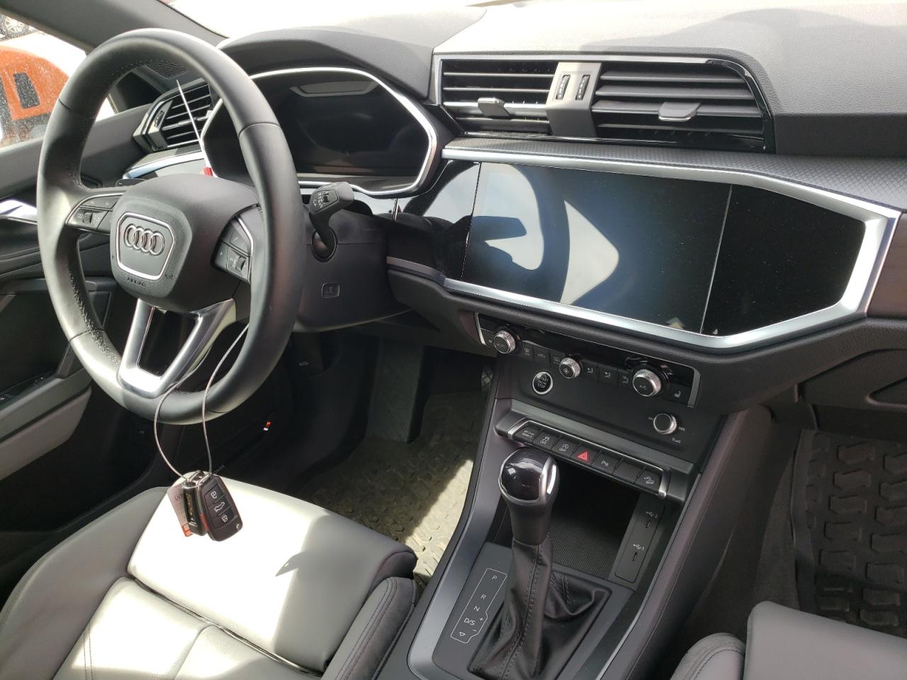 Photo 9 from auction – 2022 AUDI Q3 PREMIUM with VIN WA1EECF31N1029691