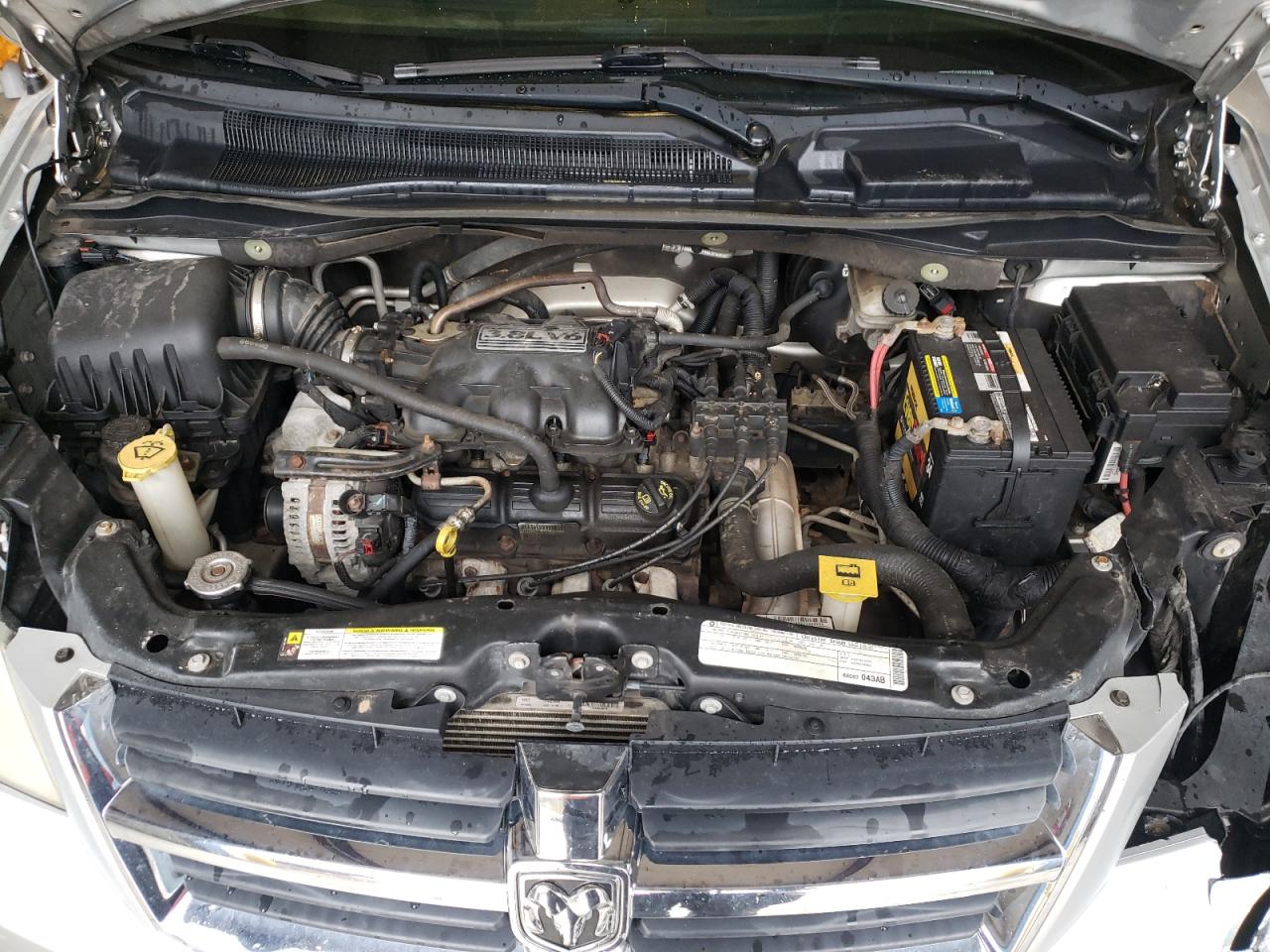 Photo 17 from auction – 2010 DODGE GRAND CARA with VIN 2D4RN5D14AR118510
