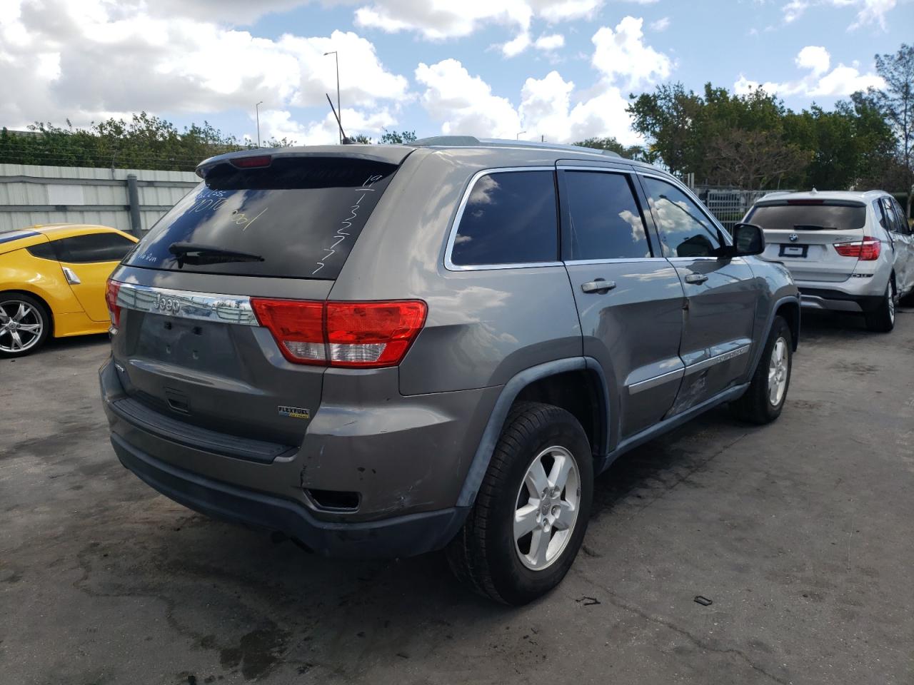 Photo 4 from auction – 2012 JEEP GRAND CHER with VIN 1C4RJEAG3CC256746