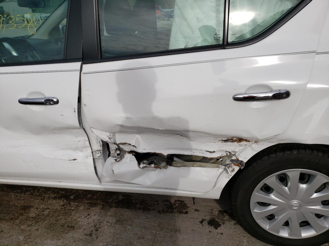 Photo 9 from auction – 2019 NISSAN VERSA S with VIN 3N1CN7AP0KL863666