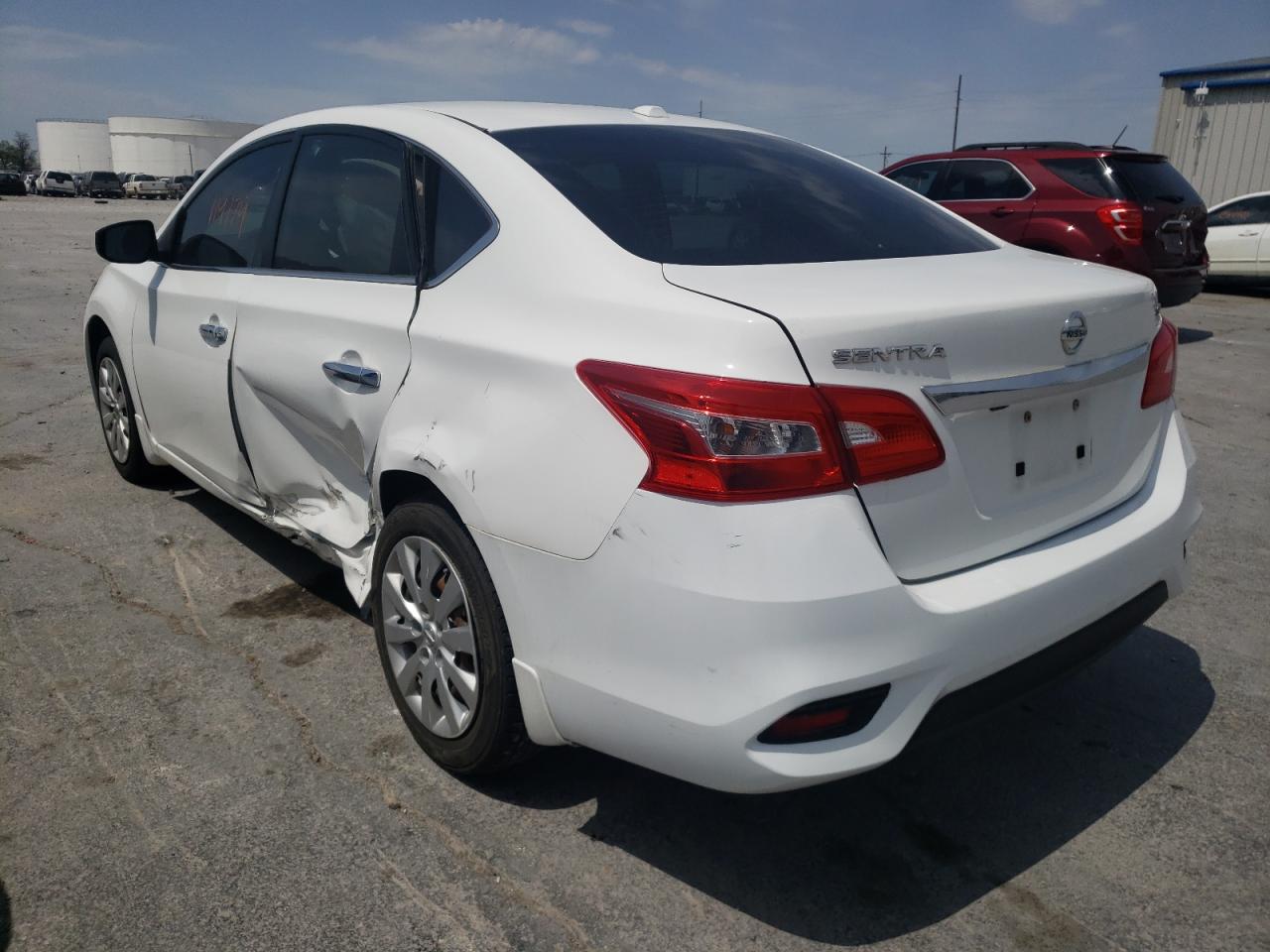 Photo 3 from auction – 2016 NISSAN SENTRA S with VIN 3N1AB7AP3GL636530