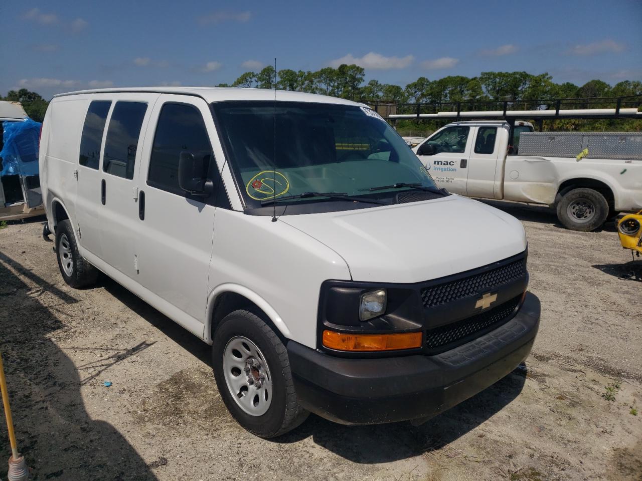 CHEVROLET EXPRESS G1 2014 with VIN 1GCSGAFX9E1152441 - Photo from auction