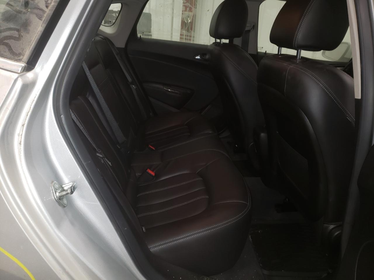 Photo 6 from auction – 2012 BUICK VERANO with VIN 1G4PS5SKXC4170329