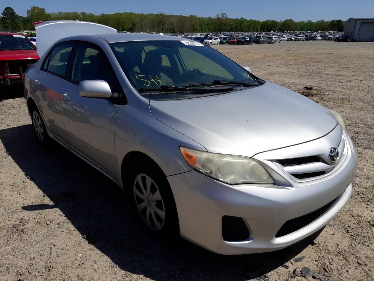 TOYOTA COROLLA 2011 with VIN JTDBU4EE4BJ095751 - Photo from auction