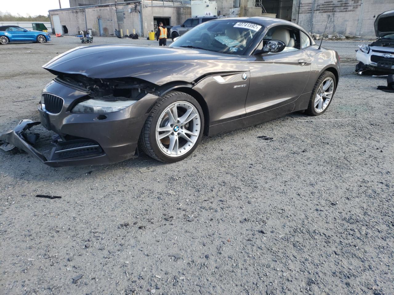 Photo 2 from auction – 2009 BMW Z4 SDRIVE3 with VIN WBALM53519E160732