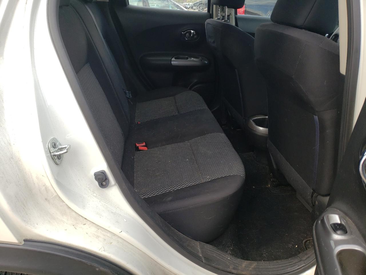 Photo 6 from auction – 2015 NISSAN JUKE S with VIN JN8AF5MRXFT507475