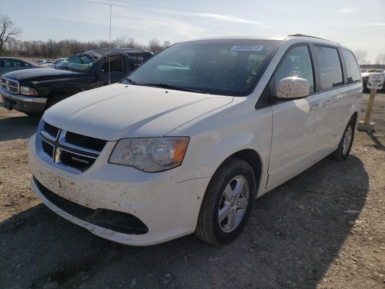 Photo 2 from auction – 2012 DODGE GRAND CARA with VIN 2C4RDGCG2CR131048