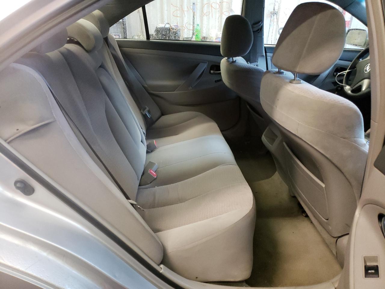 Photo 6 from auction – 2010 TOYOTA CAMRY BASE with VIN 4T4BF3EK4AR009587