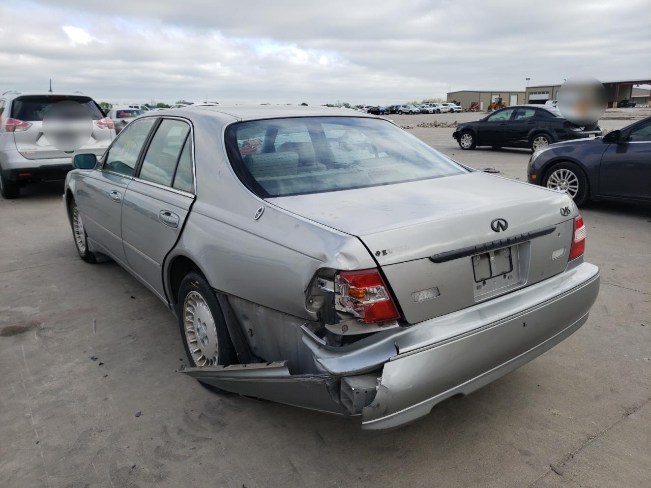 Photo 3 from auction – 2001 INFINITI Q45 BASE with VIN JNKBY31A81M100477