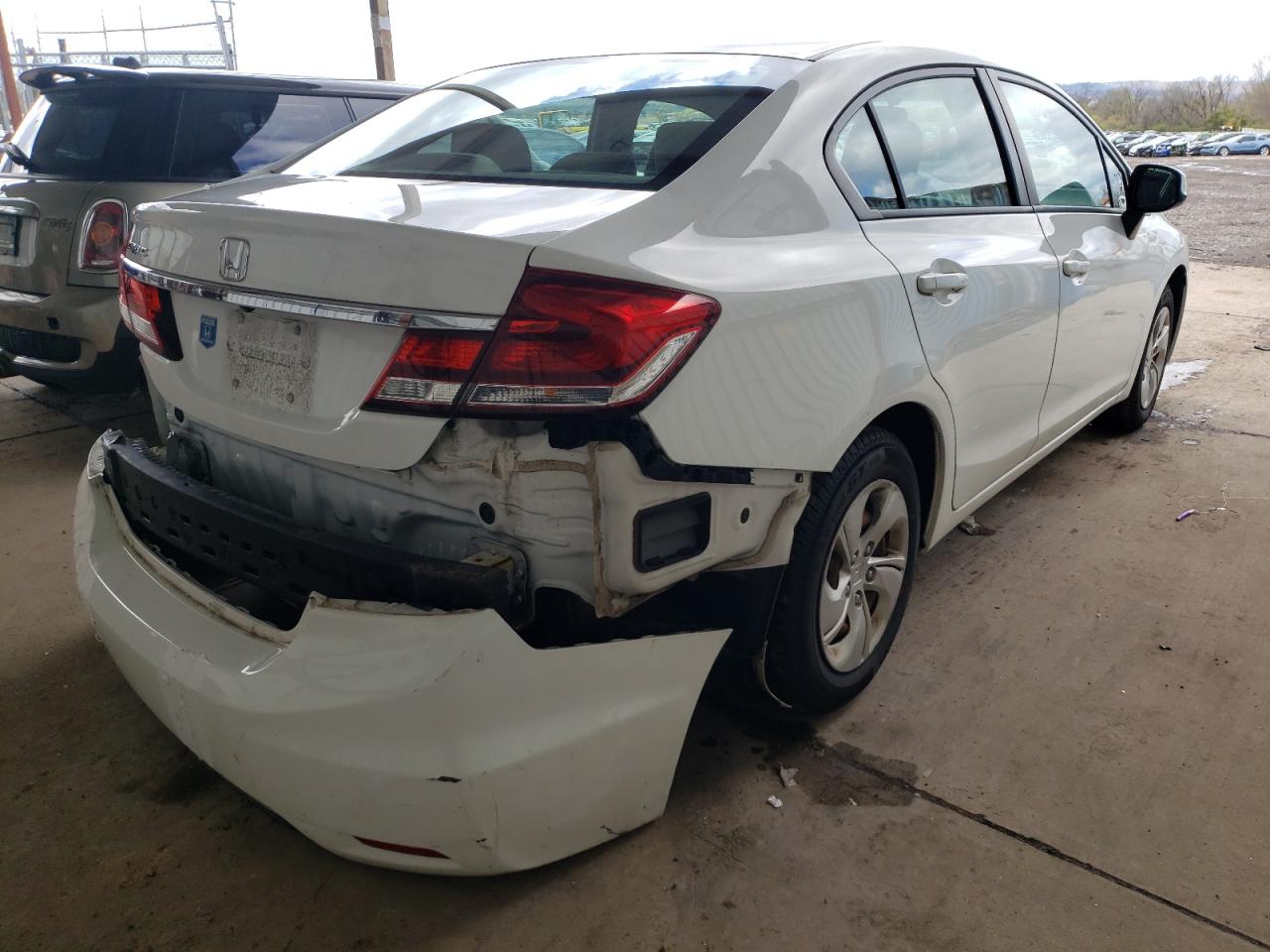 Photo 4 from auction – 2013 HONDA CIVIC LX with VIN 19XFB2F58DE248528
