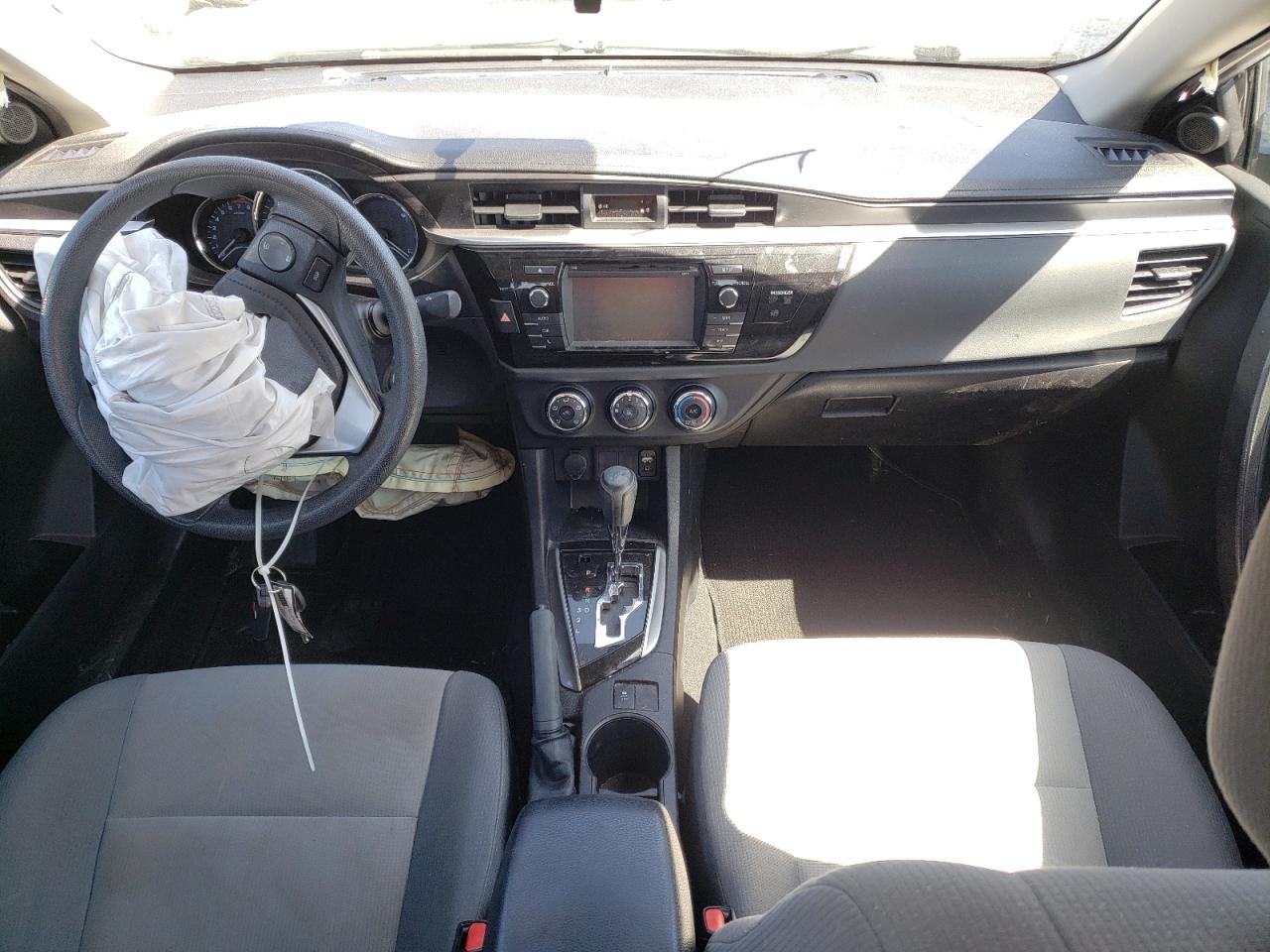 Photo 9 from auction – 2016 TOYOTA COROLLA L with VIN 2T1BURHE8GC570815