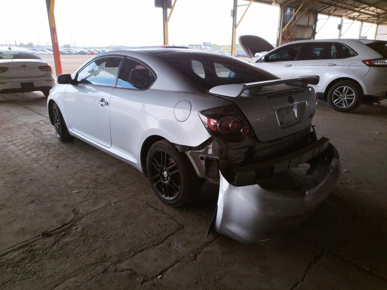 Photo 3 from auction – 2009 TOYOTA SCION TC with VIN JTKDE167390288647