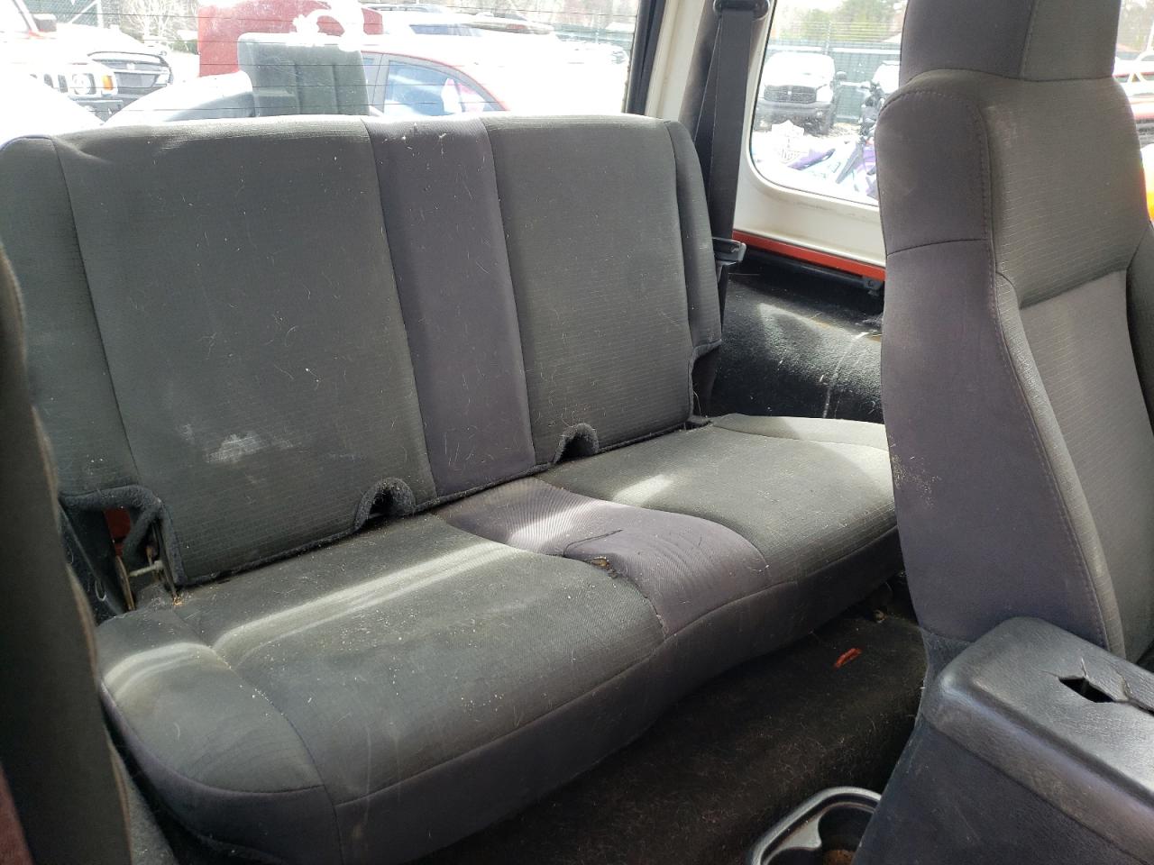 Photo 6 from auction – 2006 JEEP WRANGLER X with VIN 1J4FA39S36P761502