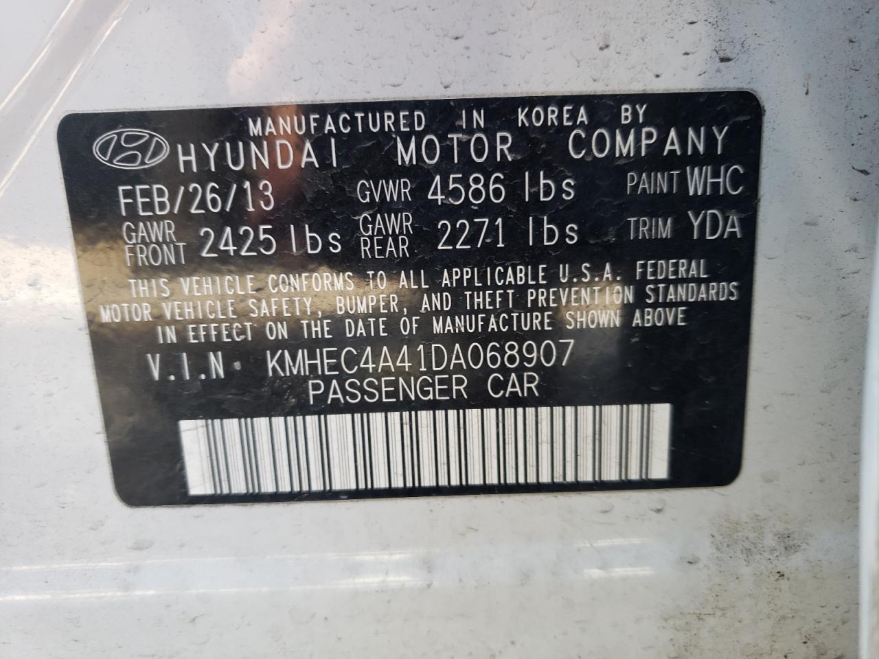 Photo 10 from auction – 2013 HYUNDAI SONATA HYB with VIN KMHEC4A41DA068907
