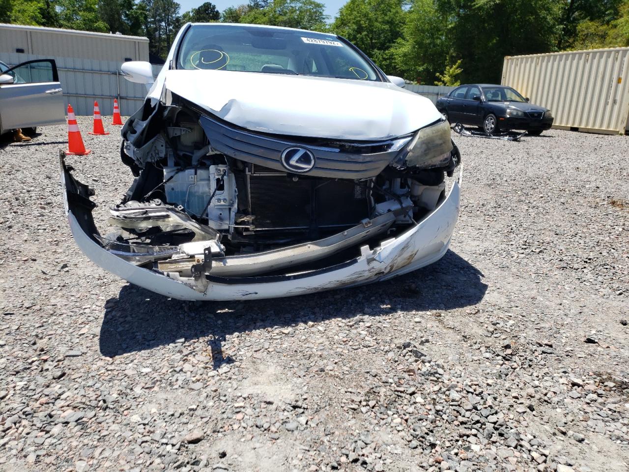 Photo 9 from auction – 2010 LEXUS HS 250H with VIN JTHBB1BA0A2006805