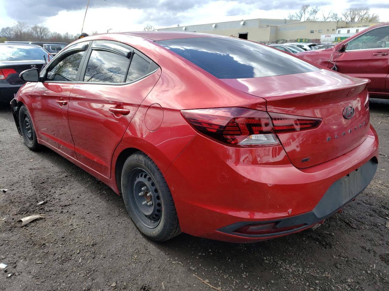 Photo 3 from auction – 2019 HYUNDAI ELANTRA SE with VIN 5NPD74LF2KH452316