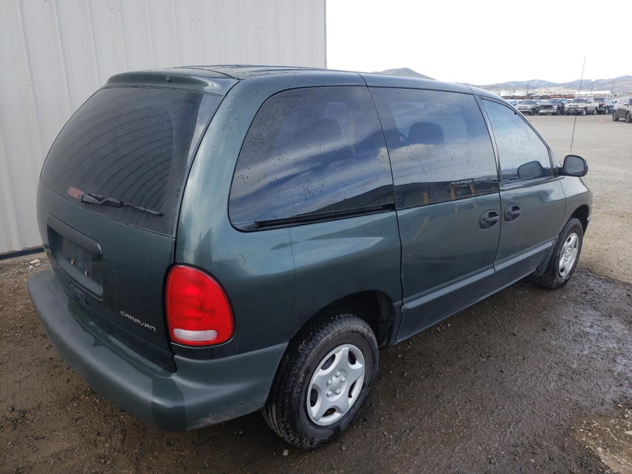 Photo 4 from auction – 2000 DODGE CARAVAN with VIN 2B4FP25BXYR691953