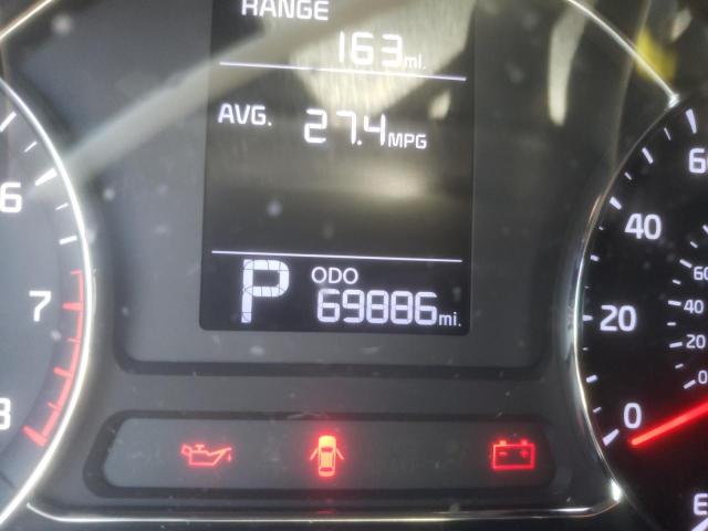 Photo 8 from auction – 2016 KIA FORTE LX with VIN KNAFX4A6XG5551787
