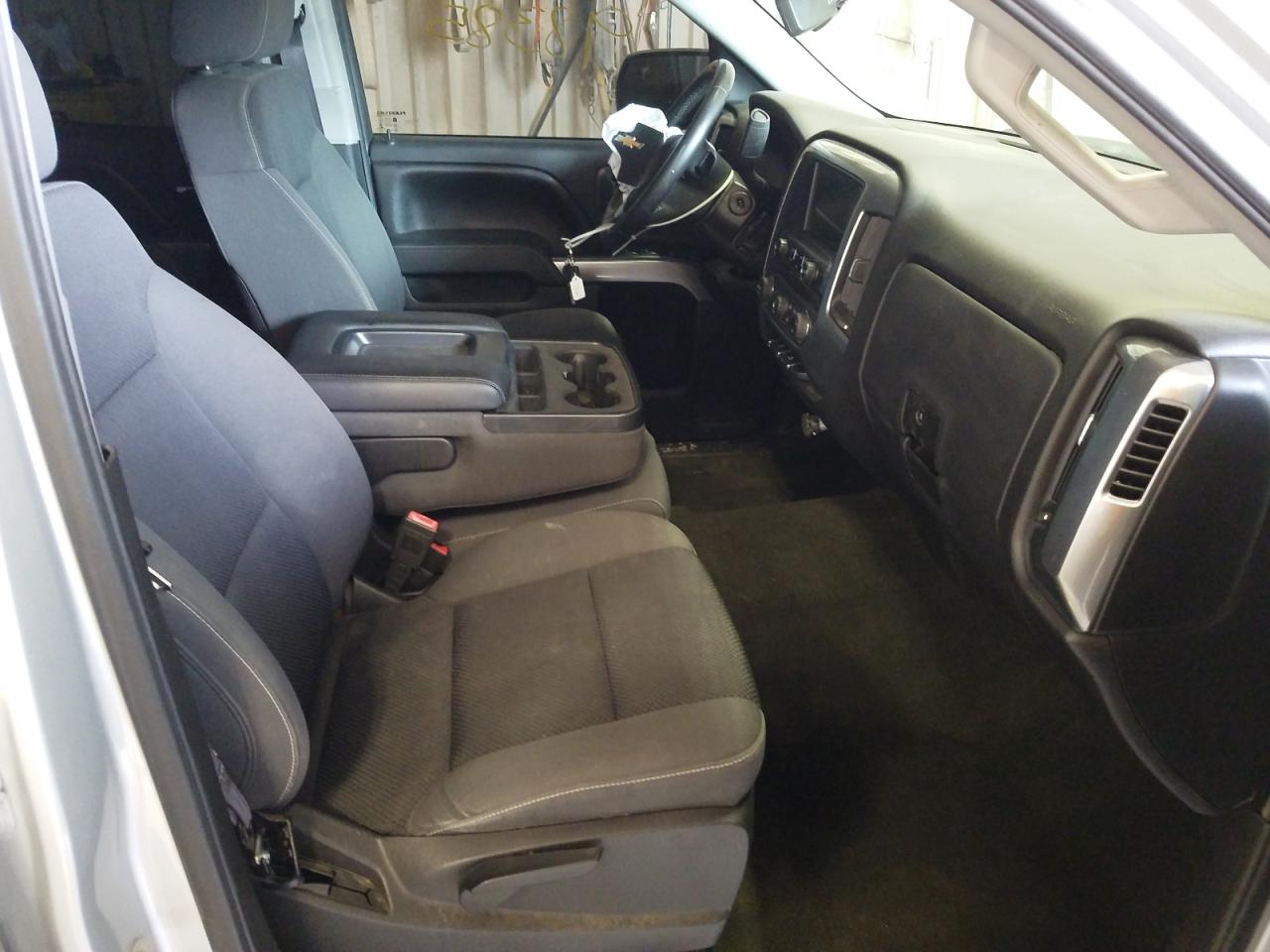 Photo 5 from auction – 2014 CHEVROLET SILVERADO with VIN 1GCRCREC8EZ394369