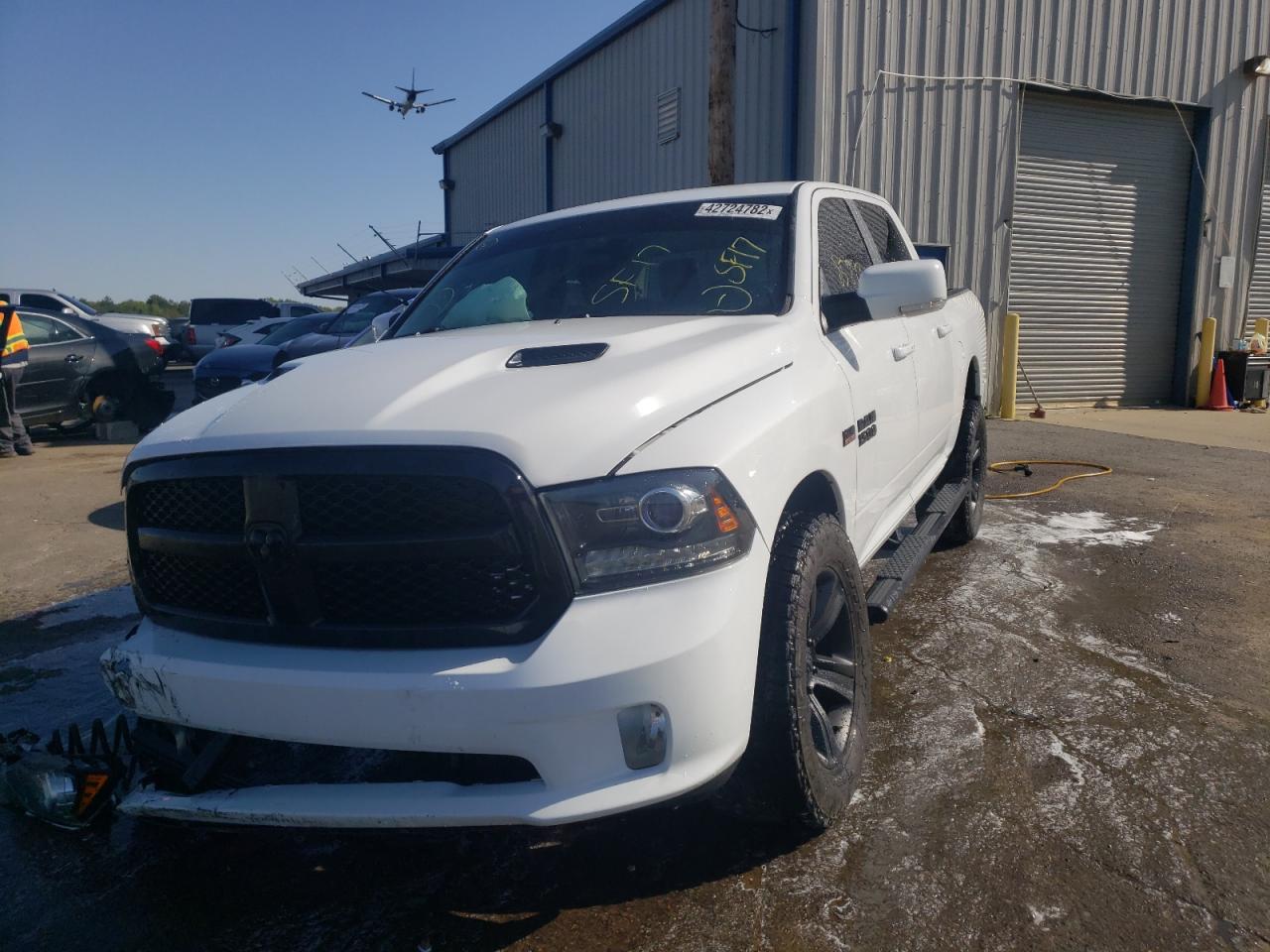 Photo 2 from auction – 2017 RAM 1500 SPORT with VIN 1C6RR7MT3HS831798