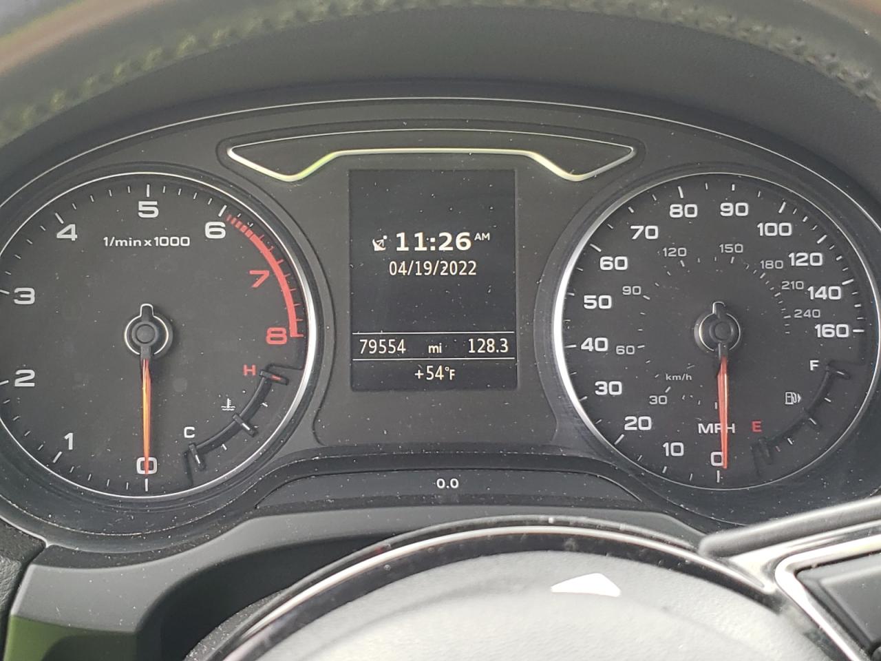Photo 8 from auction – 2015 AUDI A3 PREMIUM with VIN WAU3FLFFXF1129937