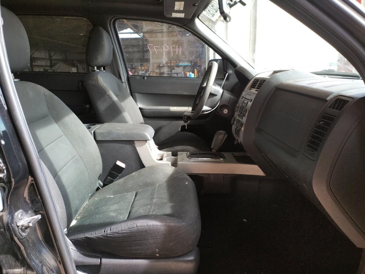 Photo 5 from auction – 2008 FORD ESCAPE XLT with VIN 1FMCU03108KE65945