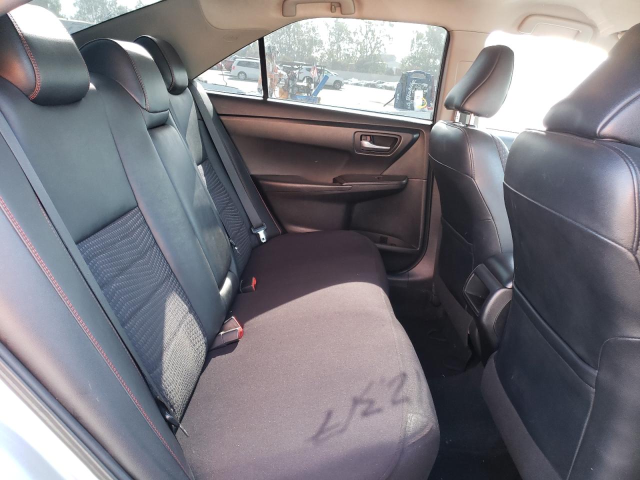 Photo 6 from auction – 2015 TOYOTA CAMRY LE with VIN 4T1BF1FK6FU946946