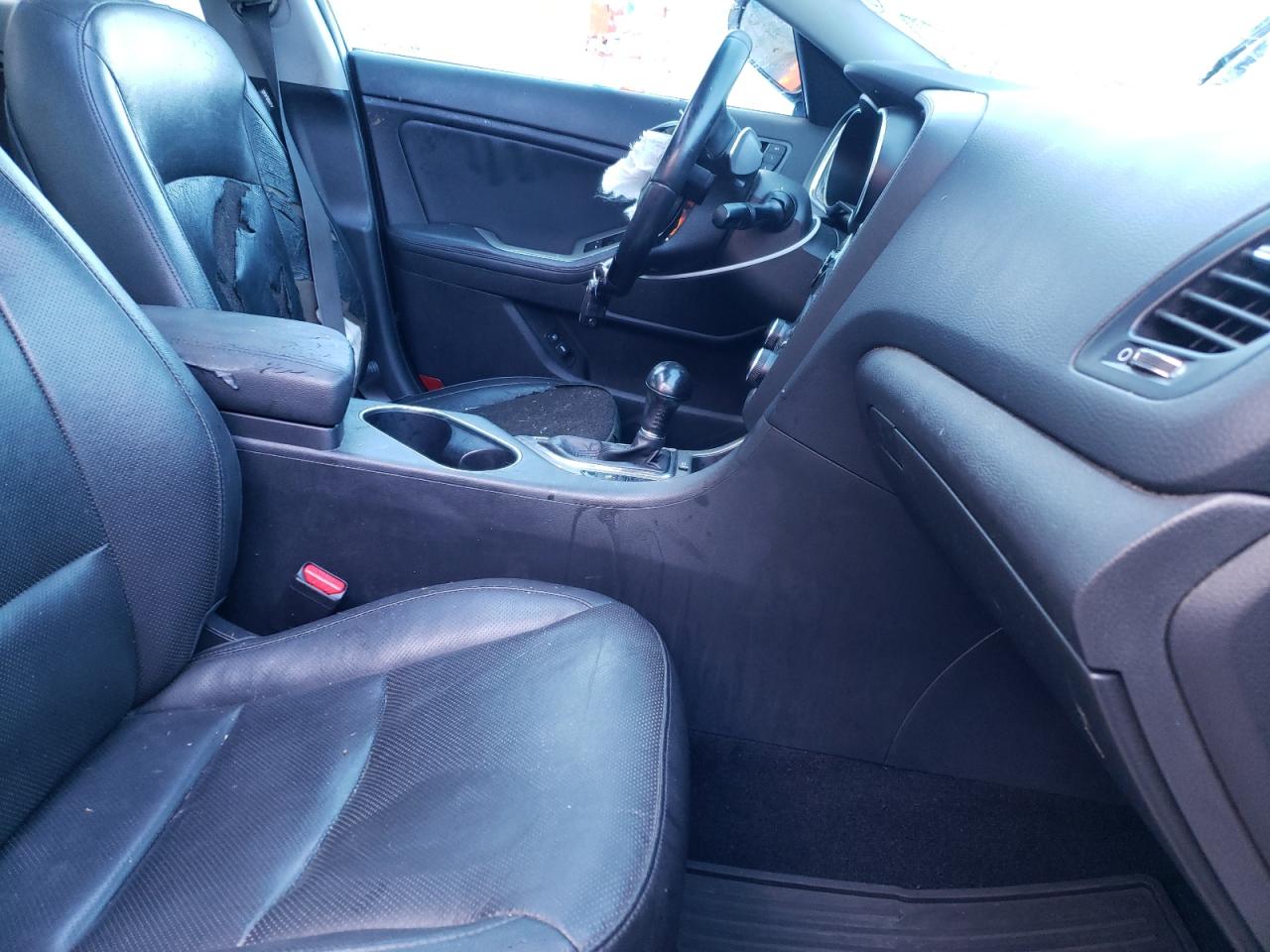 Photo 5 from auction – 2014 KIA OPTIMA SX with VIN 5XXGR4A67EG291617