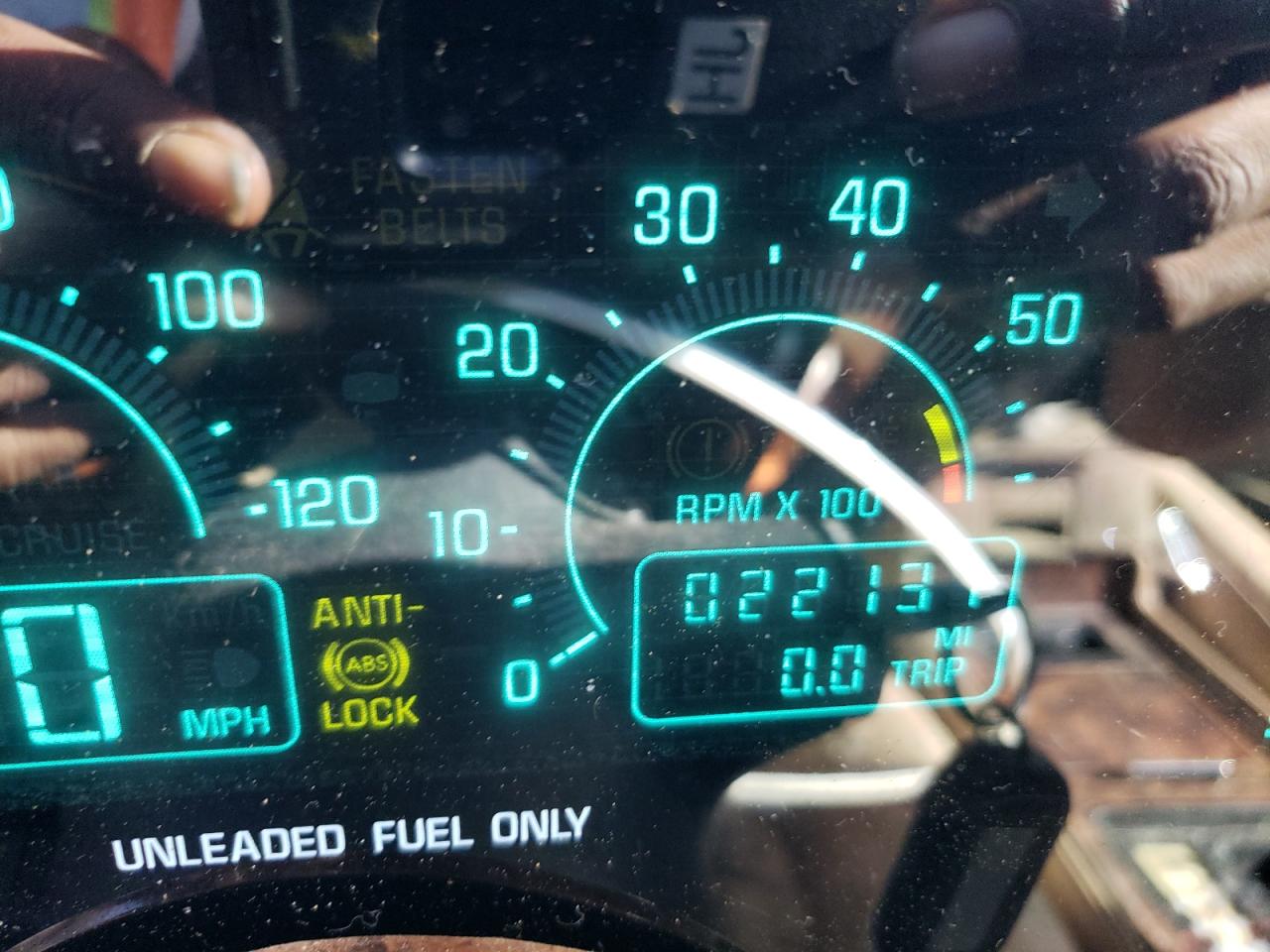 Photo 8 from auction – 1992 BUICK RIVIERA with VIN 1G4EZ13L4NU404325
