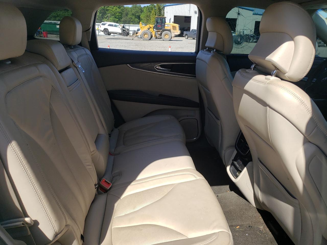 Photo 6 from auction – 2016 LINCOLN MKX SELECT with VIN 2LMTJ6KRXGBL78988