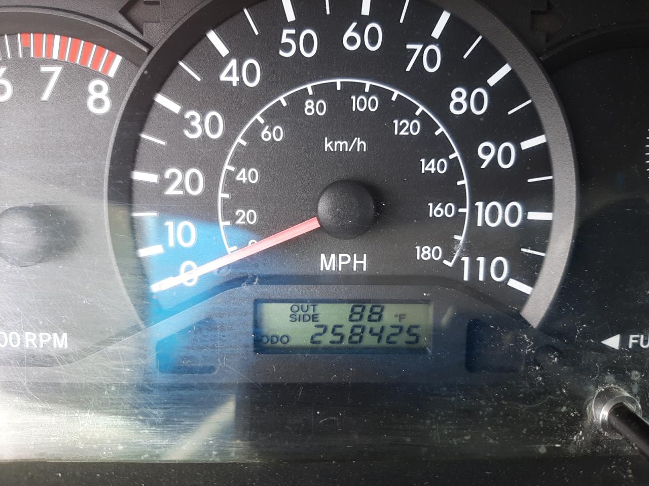 Photo 8 from auction – 2003 TOYOTA COROLLA CE with VIN 1NXBR32E73Z021316