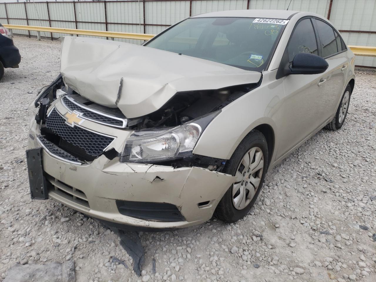 Photo 2 from auction – 2014 CHEVROLET CRUZE LS with VIN 1G1PB5SH4E7180633