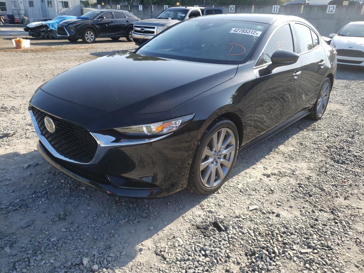 Photo 2 from auction – 2021 MAZDA 3 PREFERRE with VIN JM1BPACL0M1325814