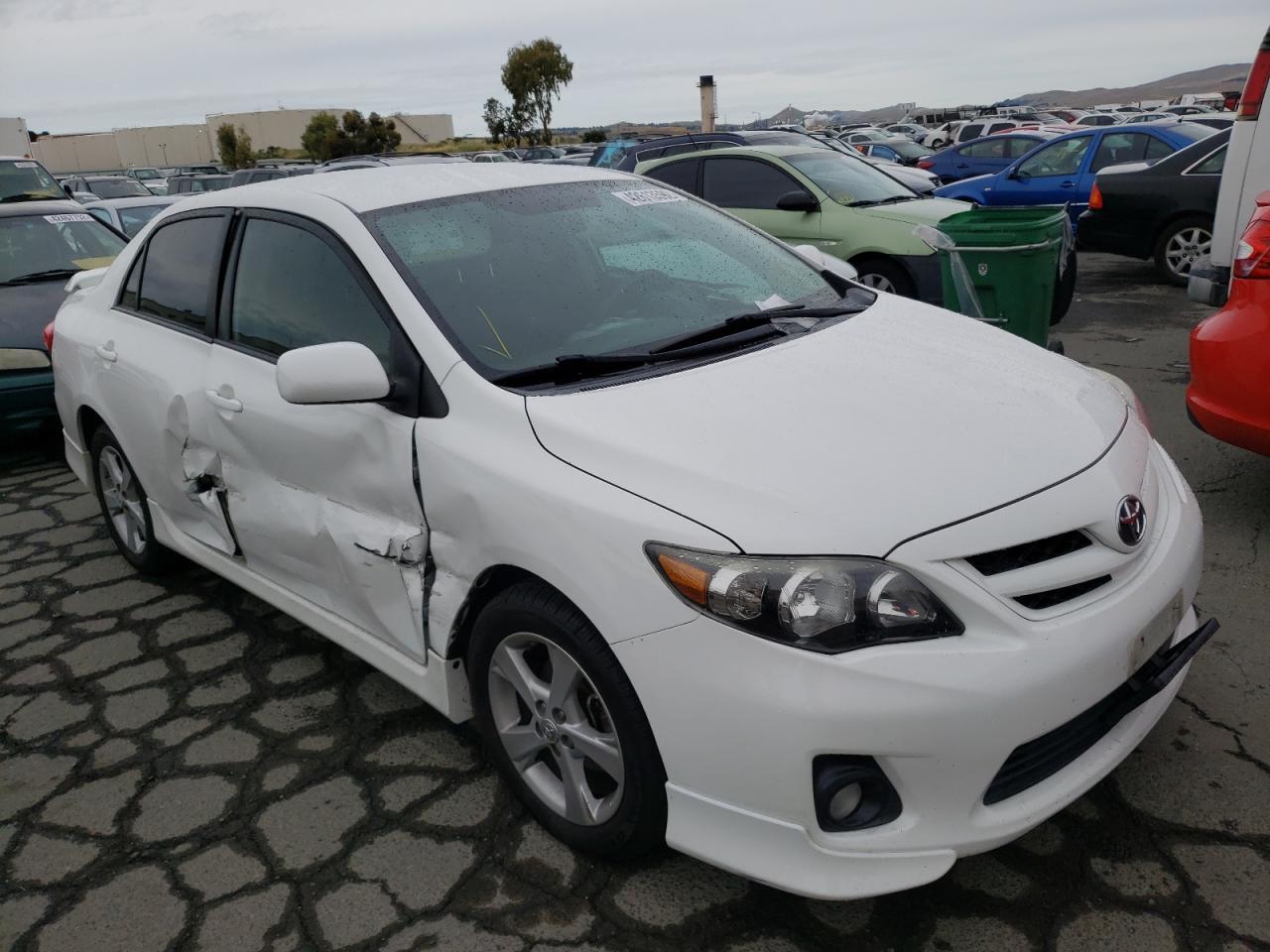 TOYOTA COROLLA BA 2011 with VIN 2T1BU4EE4BC719107 - Photo from auction