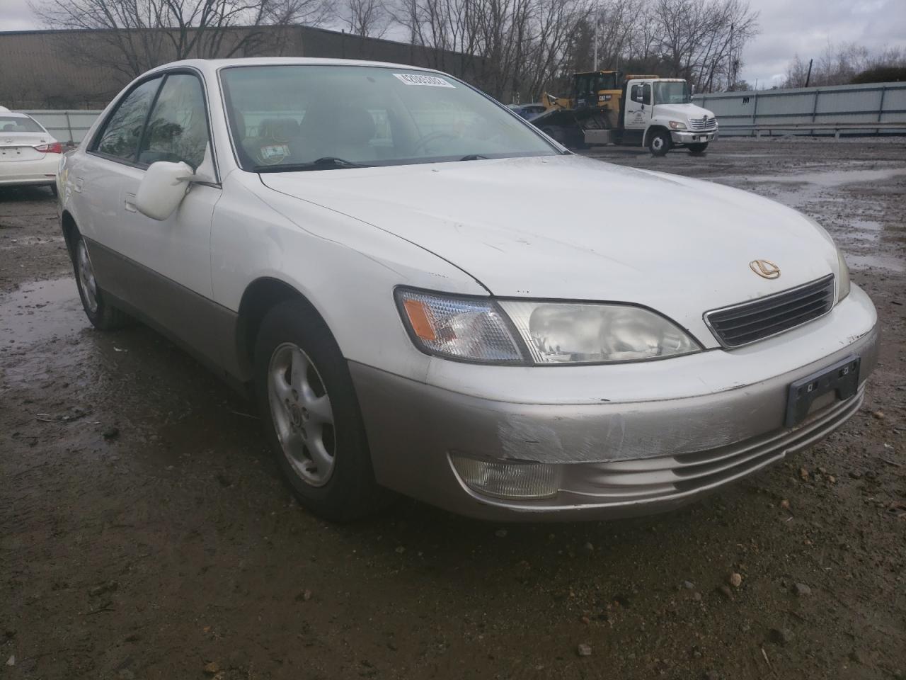 LEXUS ES 300 1997 with VIN JT8BF22GXV0062850 - Photo from auction